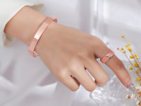 Set Armreif und Ring mit Magneten Rosé glänzend