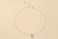 Silberne Halskette mit  Zirkonia Stern und Mond